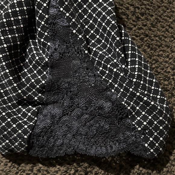 Peningtons - Picture 3 of 4